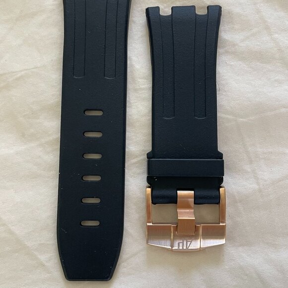 28MM AUDEMARS PIGUET RUBBER STRAP FOR 42MM ROYAL OAK OFFSHORE BLACK - Picture 1 of 4
